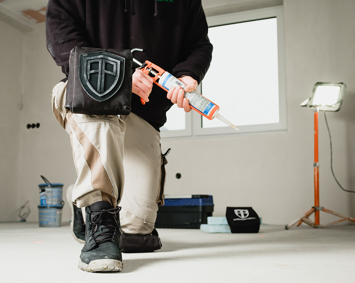 Pracovní chrániče kolen AIRPROTECT při práci